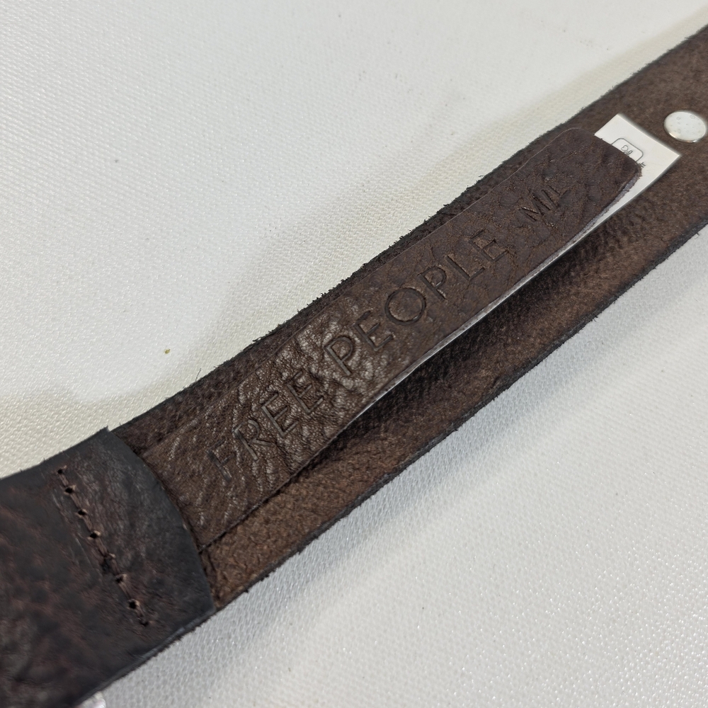 Free People Rhodes Stud Belt Brown Silver Studs Size M/L NWT 100% Leather - Picture 9 of 10